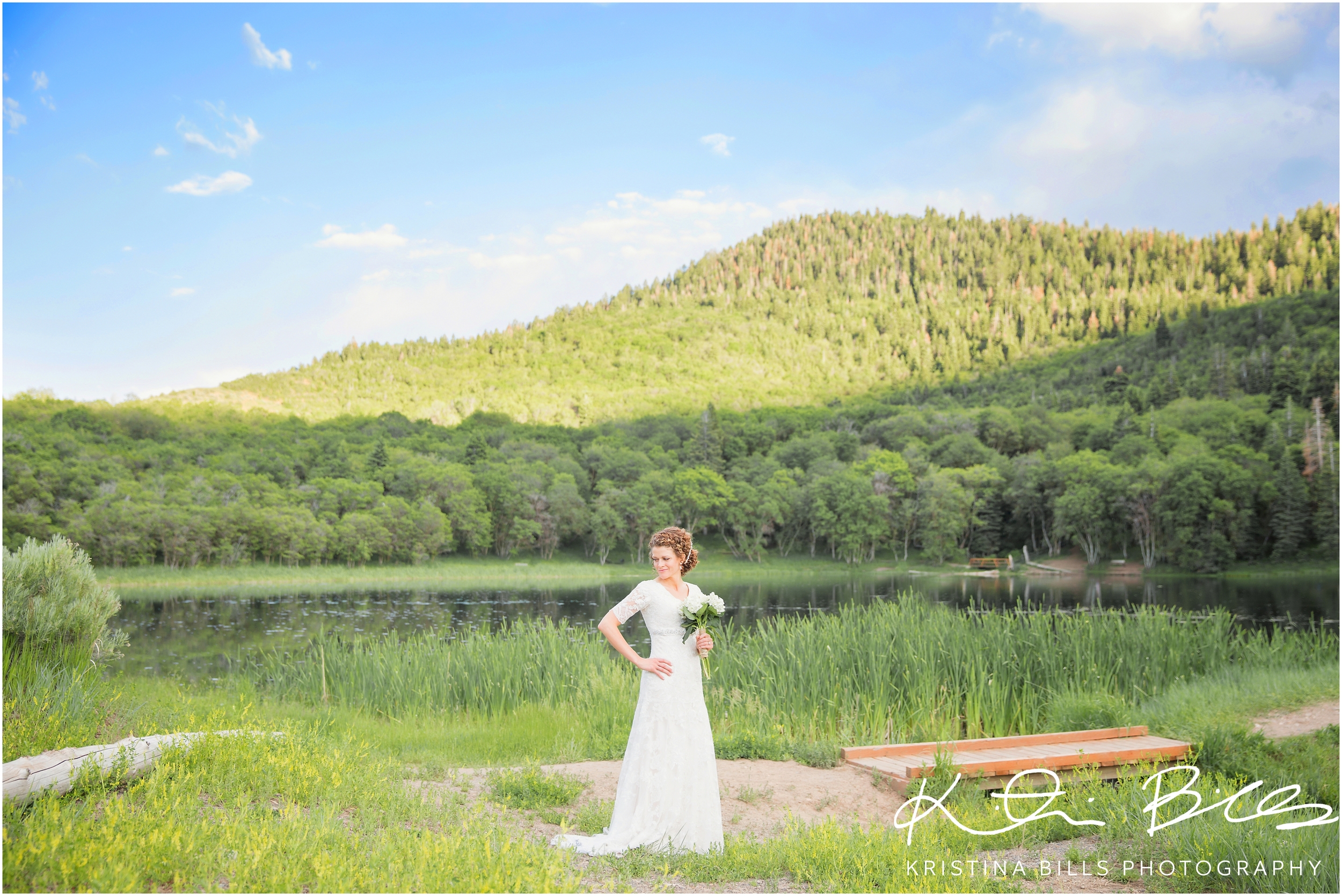 MapleLakePaysonBridalPhoto_0005.jpg