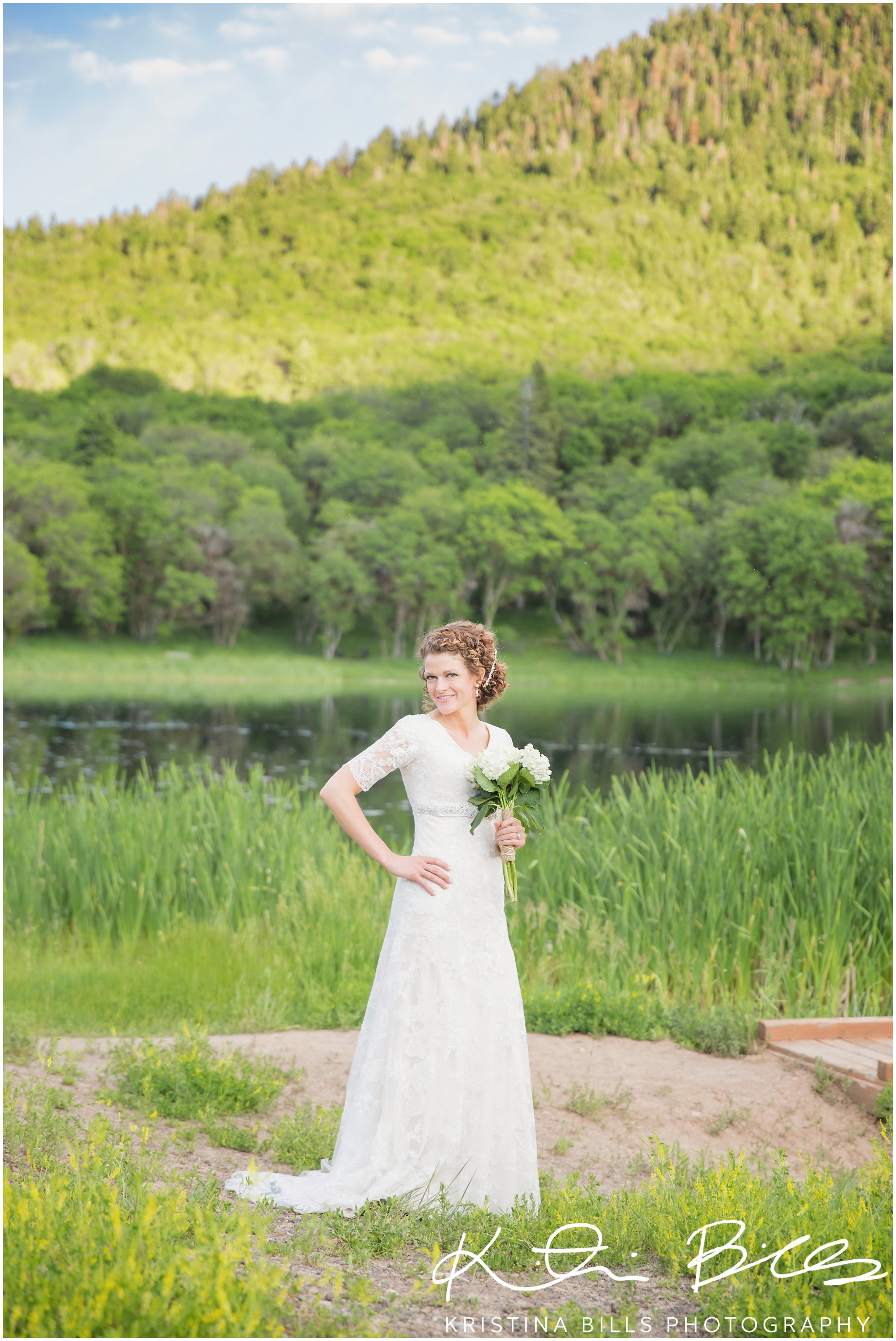 MapleLakePaysonBridalPhoto_0023.jpg