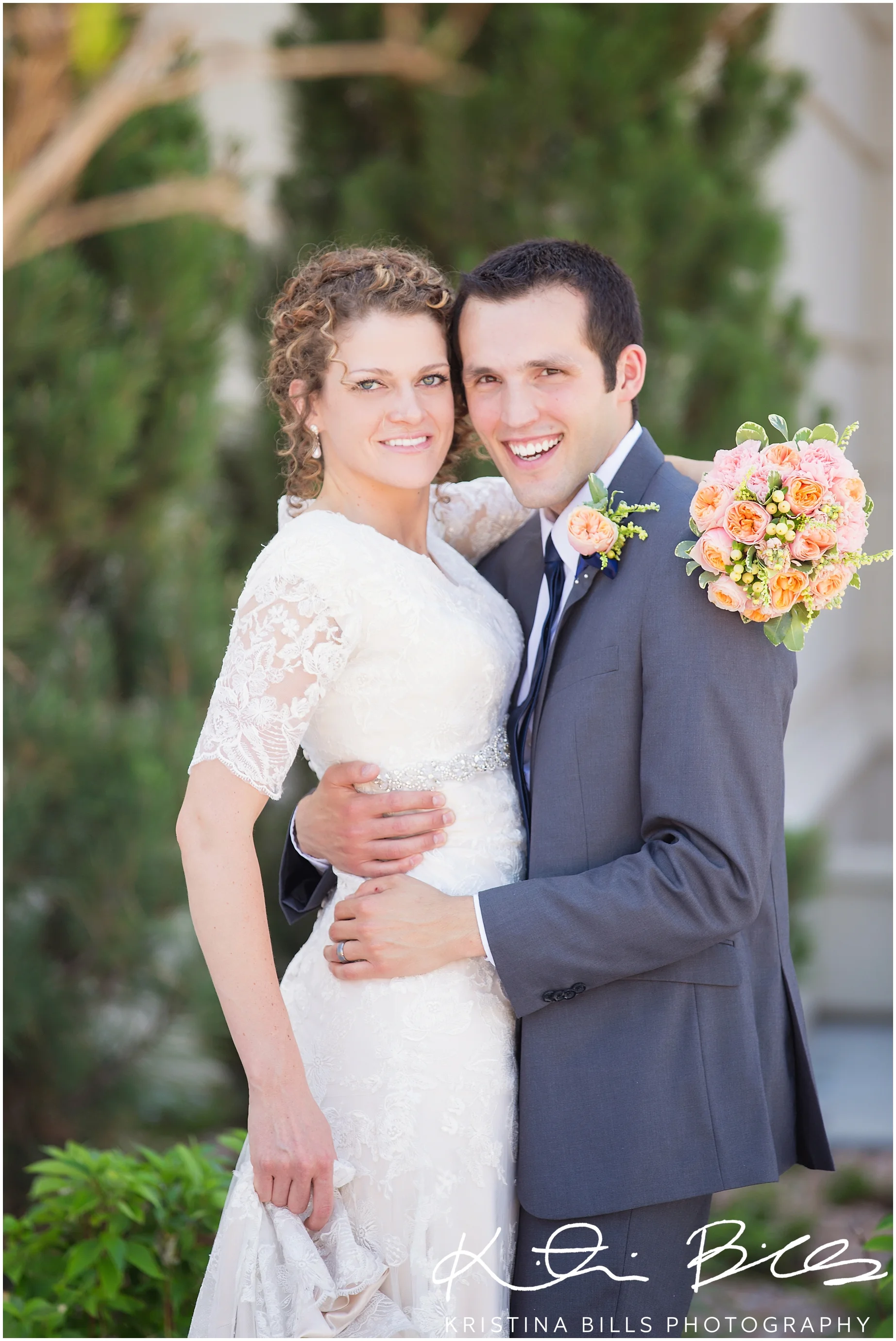 PaysonLDSTEmpleWeddingPhoto_0003.jpg