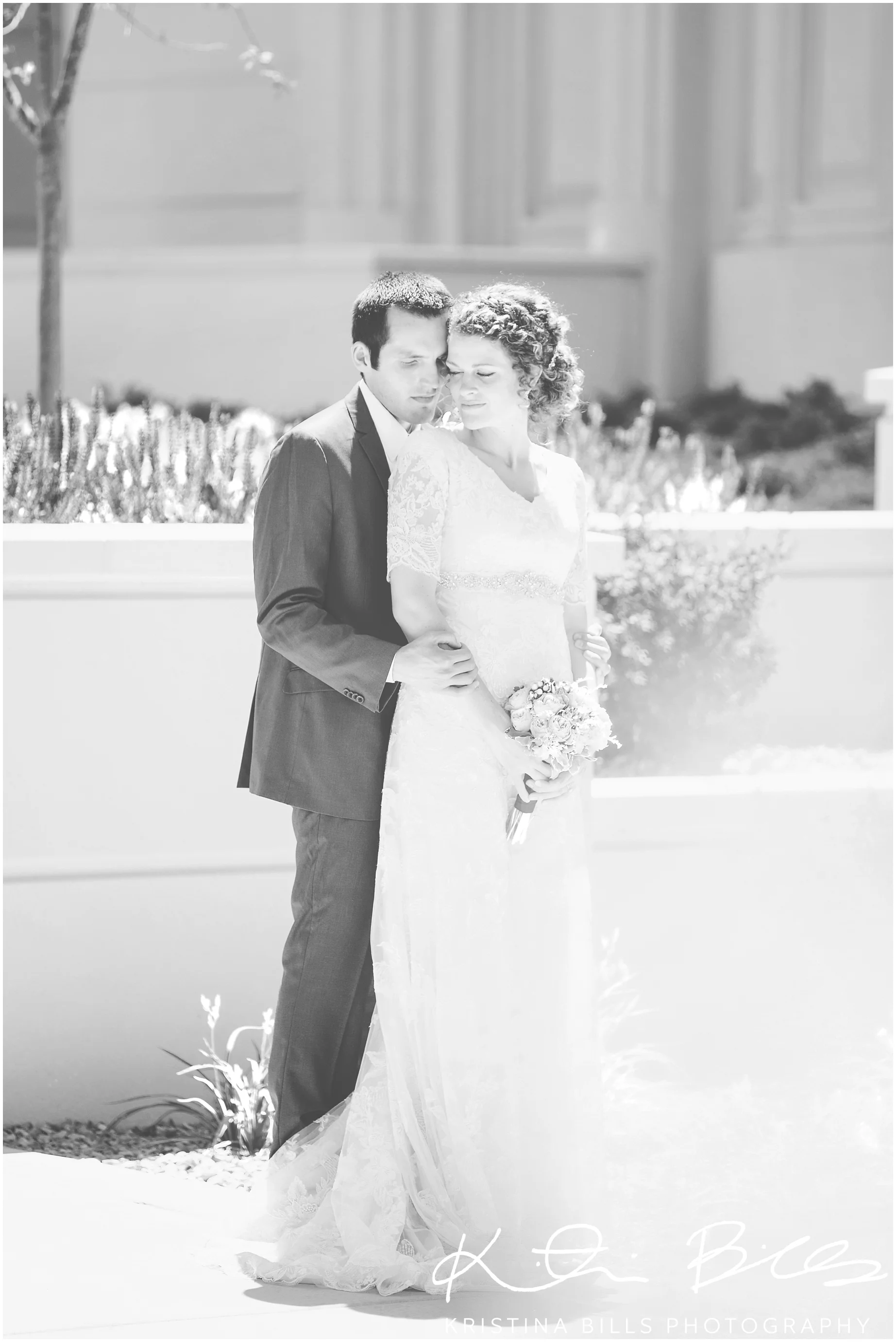 PaysonLDSTEmpleWeddingPhoto_0008.jpg