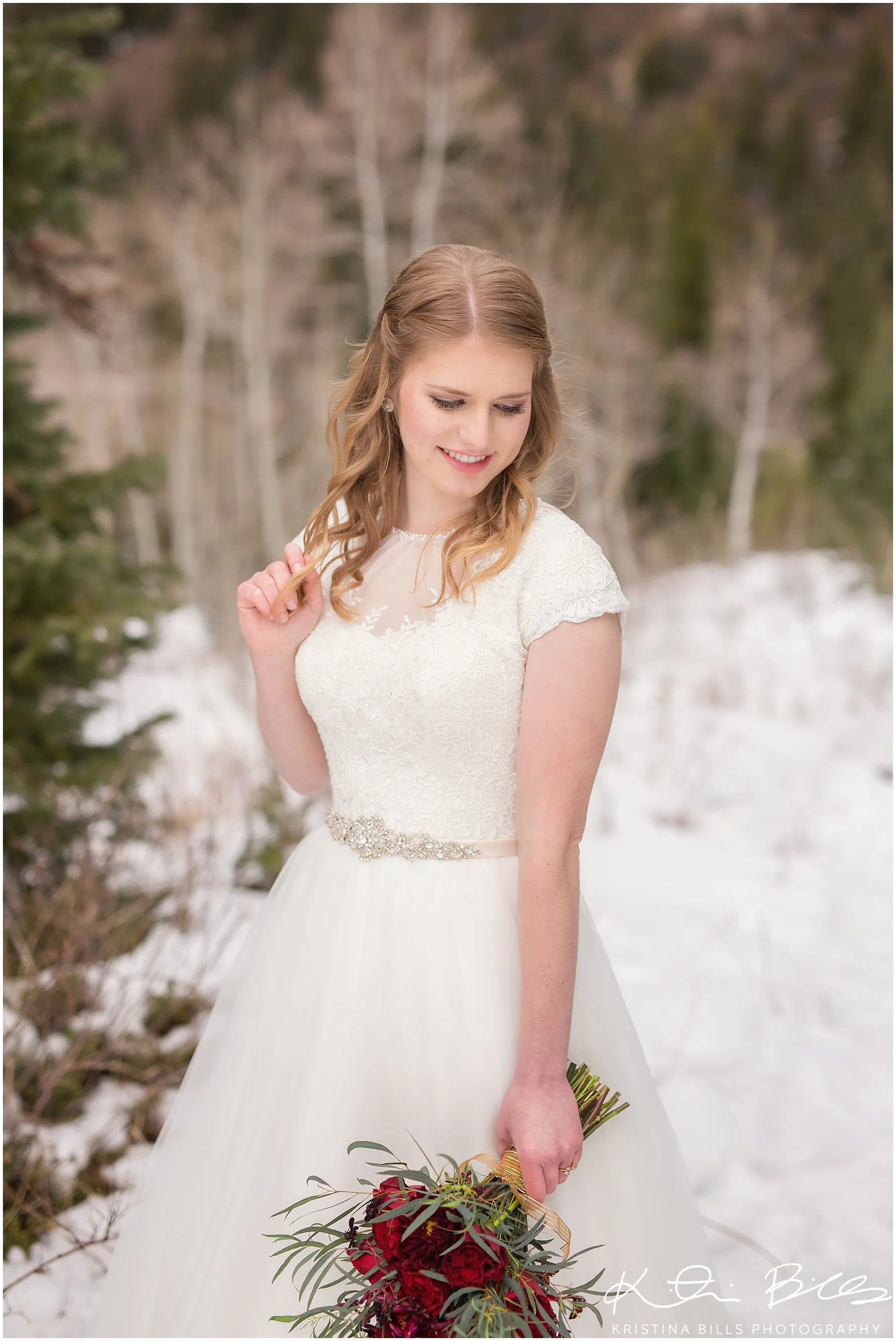 JordanPinesUtahBridalPhoto_0020.jpg