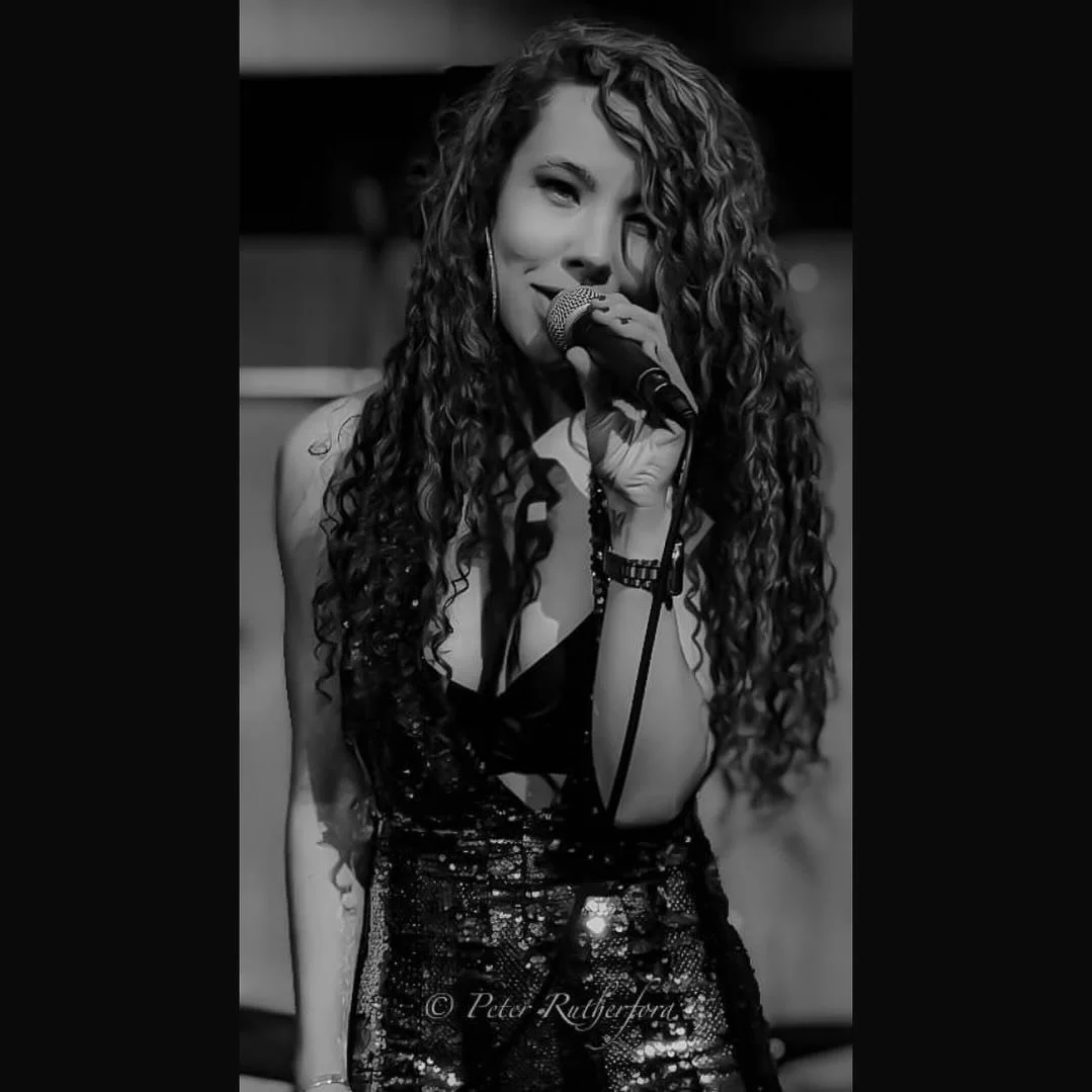 One week till my birthday show at the Moose Lodge with my All Star Band! Come out and dance the night away✨🎶I hope to see you there! 🥳

I go on at 9pm! 
@socialdancela