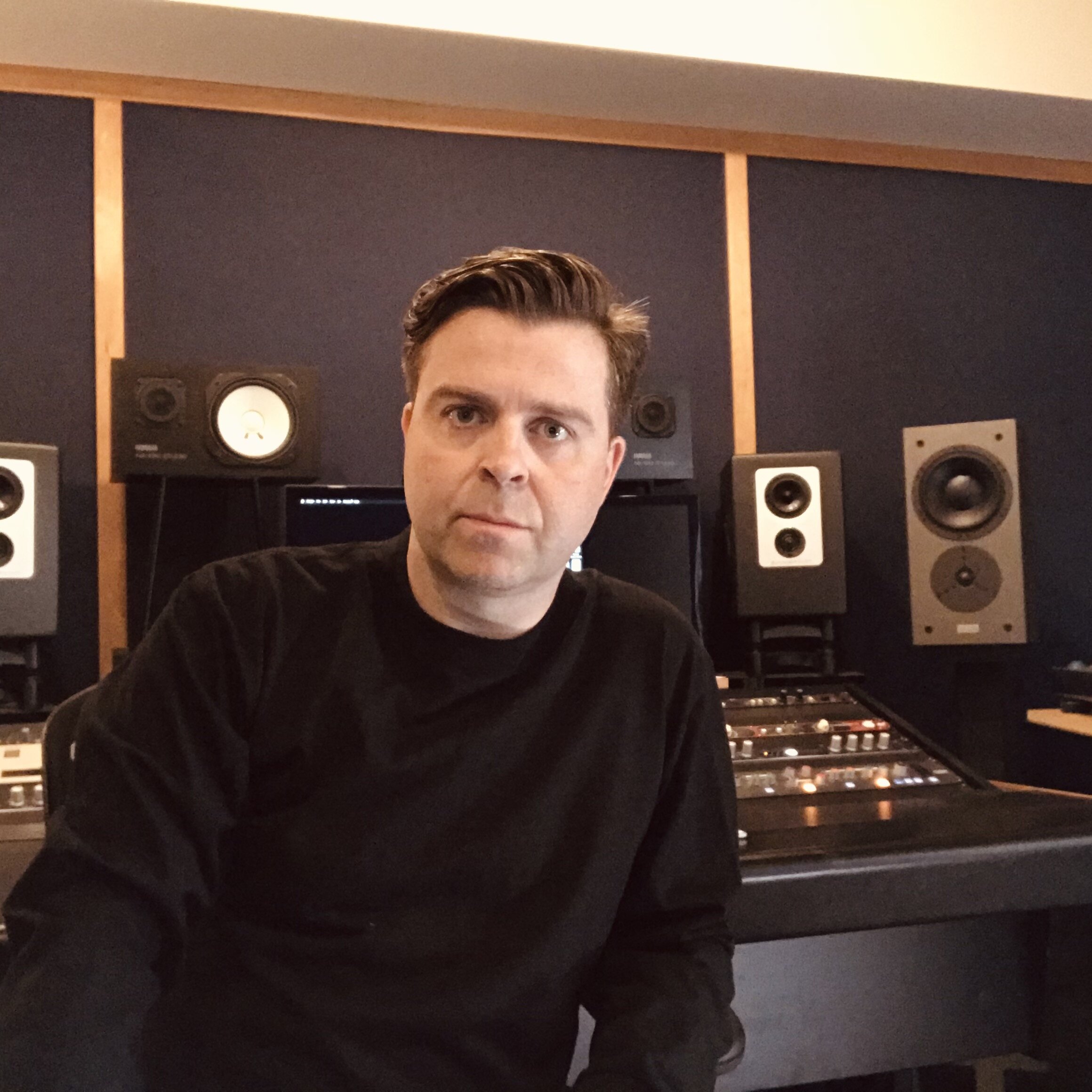  Greg Mindorff in the studio 2021. 