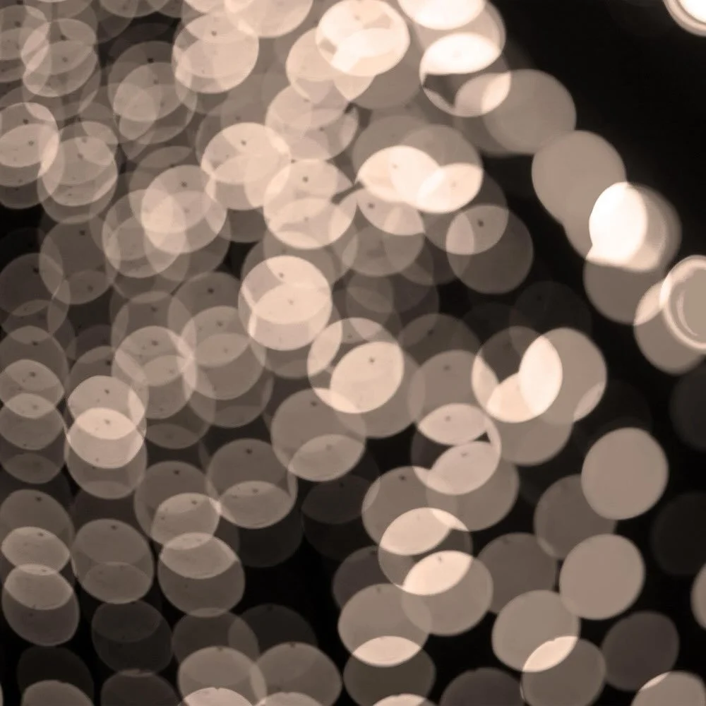 @kutcorners @angelaapigo Round &amp; Round EP out now!