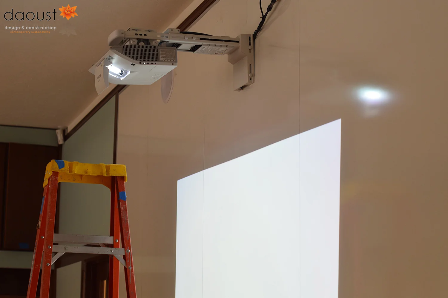 Projection setup.jpg