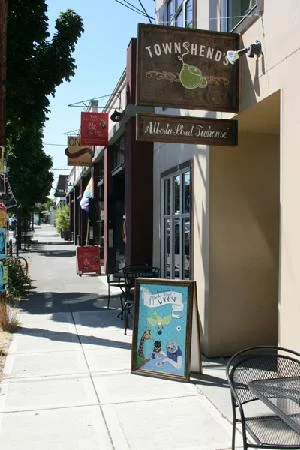 teahouse-exterior.jpg