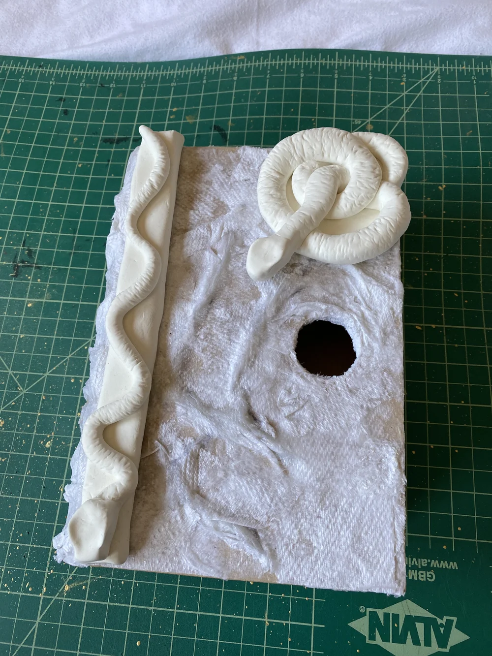 ChrisAlexakis_sizing mold.jpeg