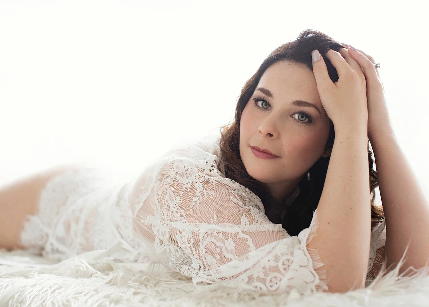 5 Reasons To Book A Bridal Boudoir Photo Shoot