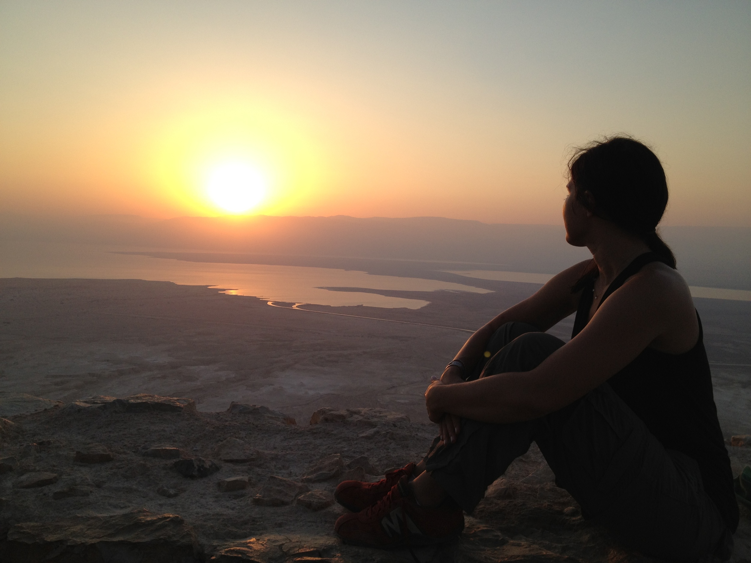  Watching the sunrise over the Dead Sea from Masada 