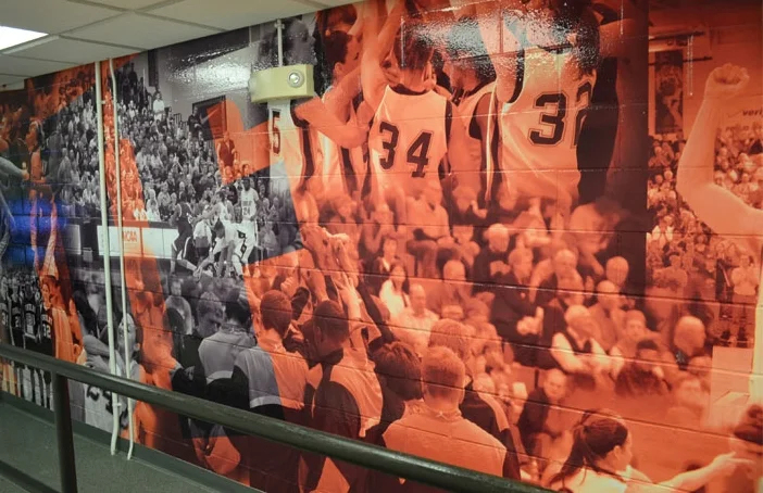 UF_Hallway_Graphic.jpg