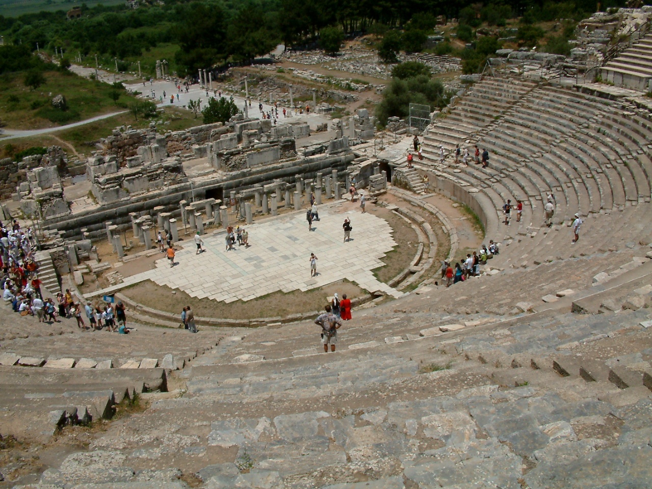 Efez_teatr_1_RB.jpg