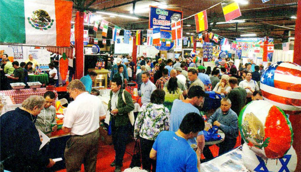 Equipment Marketers’ 20th Annual Commercial Laundry Trade Show featured a “New World of Laundry” theme showcasing how the laundry industry is “is truly in a new world,” according to the company. More than 25 exhibitors offering laundry products were on hand, and attendees were treated to food, prizes and entertainment. (Photo: Equipment Marketers)