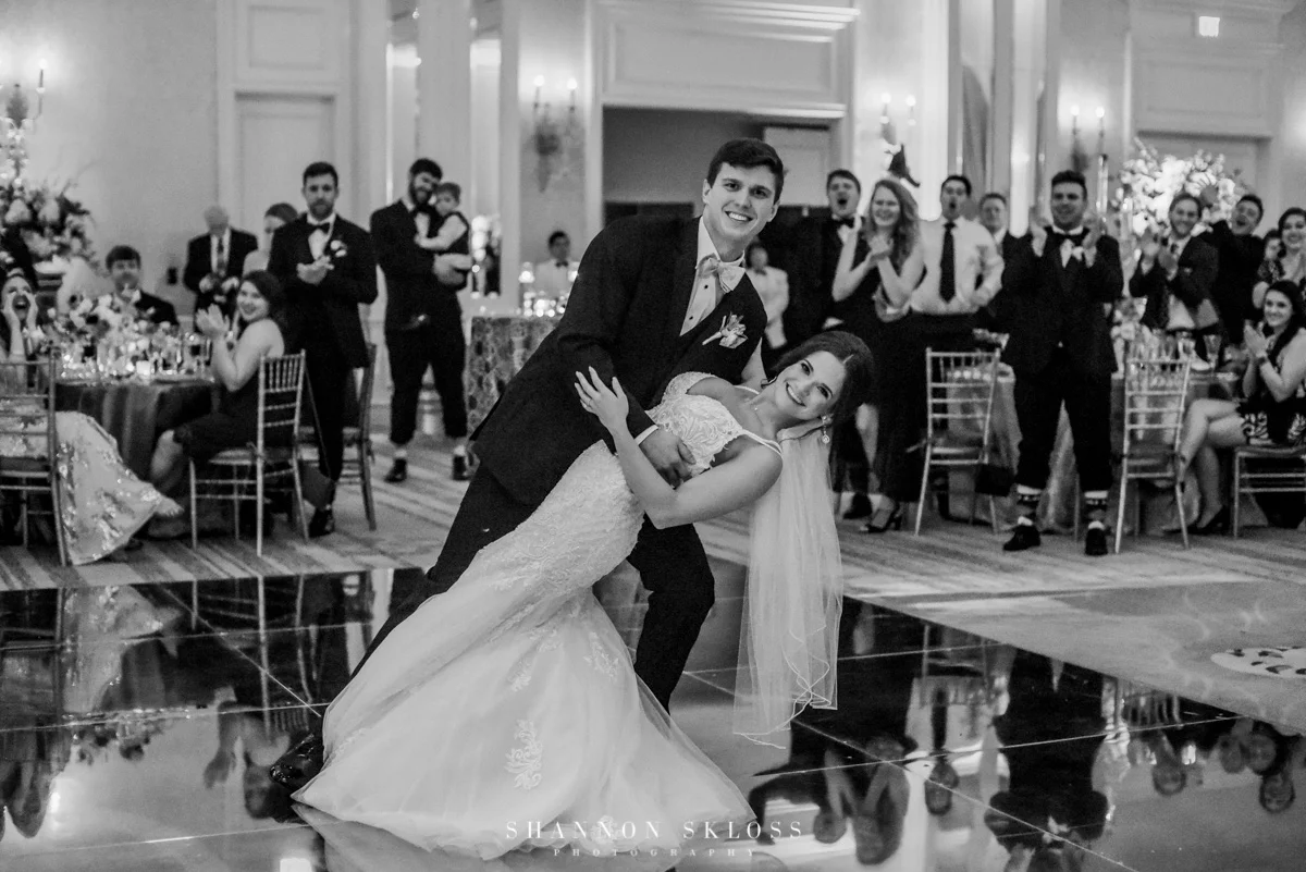shannonsklossweddings.com