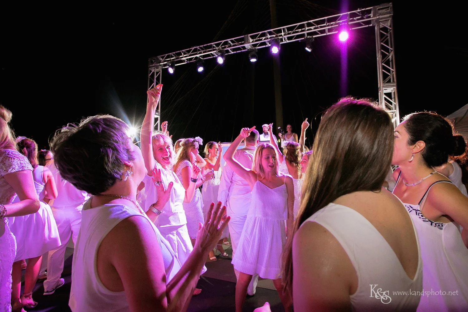 Photo Sep 17, 9 35 48 PM.jpg