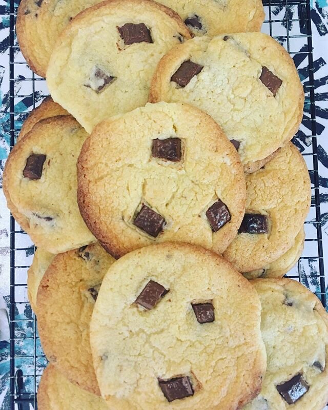 YUMMY // Chocolate Chip Cookies 🍪 Freshly baked and in store today! #newbake #homemade #cookies #shopsmall #shoplocal #supportlocal