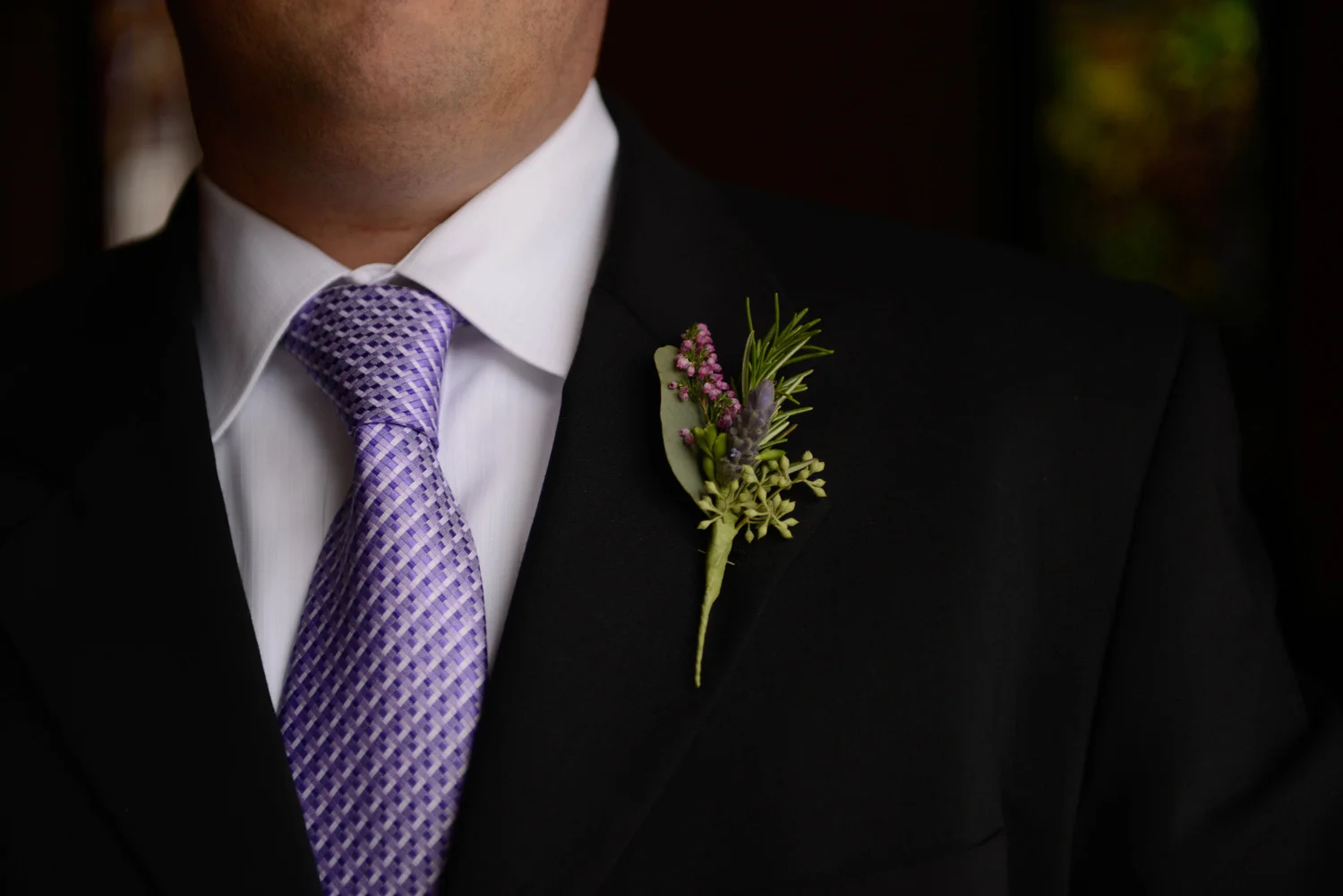 Purple Boutonnière Ideas