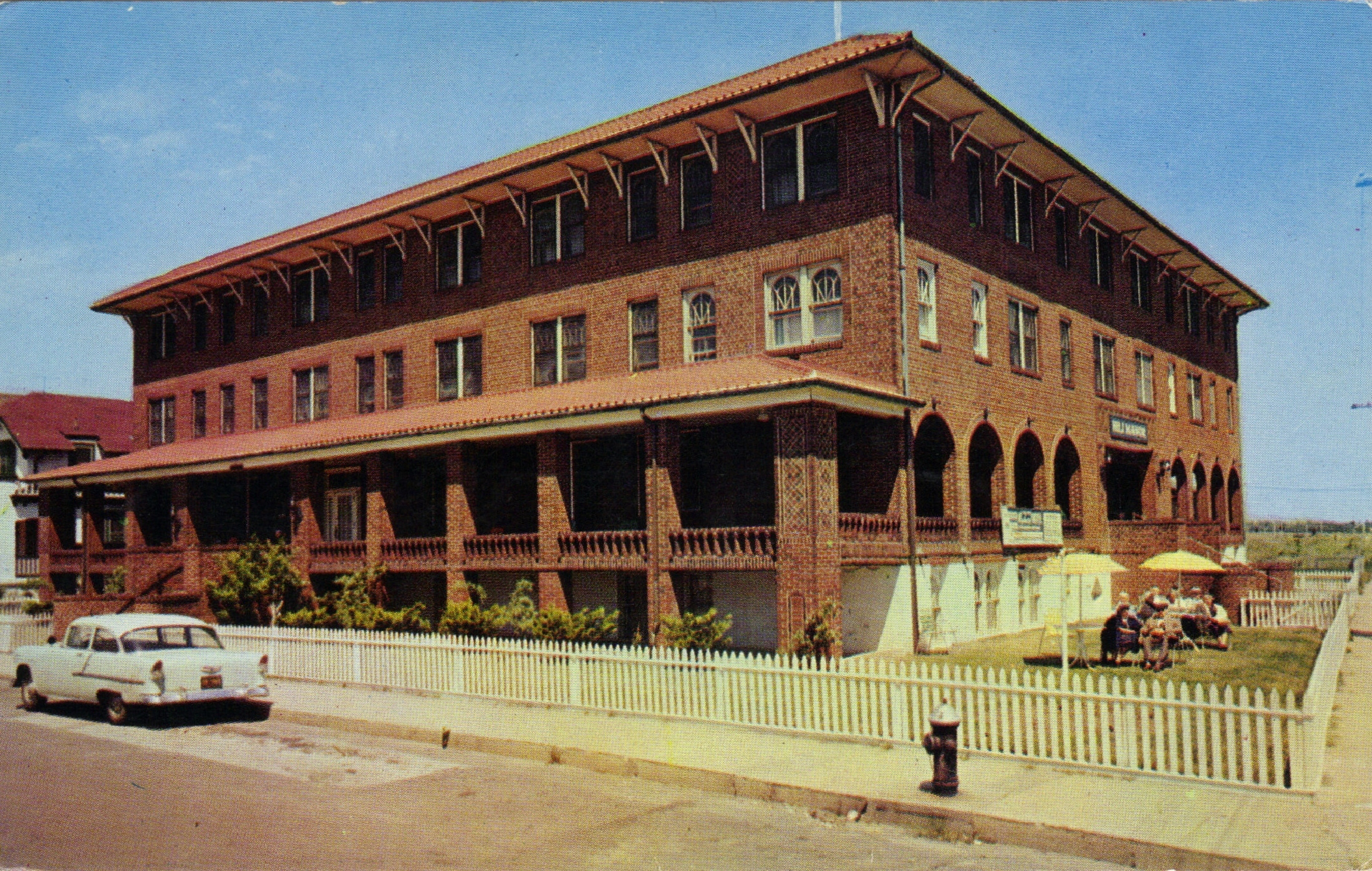 HILI Manor in the 1950's Photo courtesy of the Leiman Library and The Leiman Collection on Rockawaymemories.com