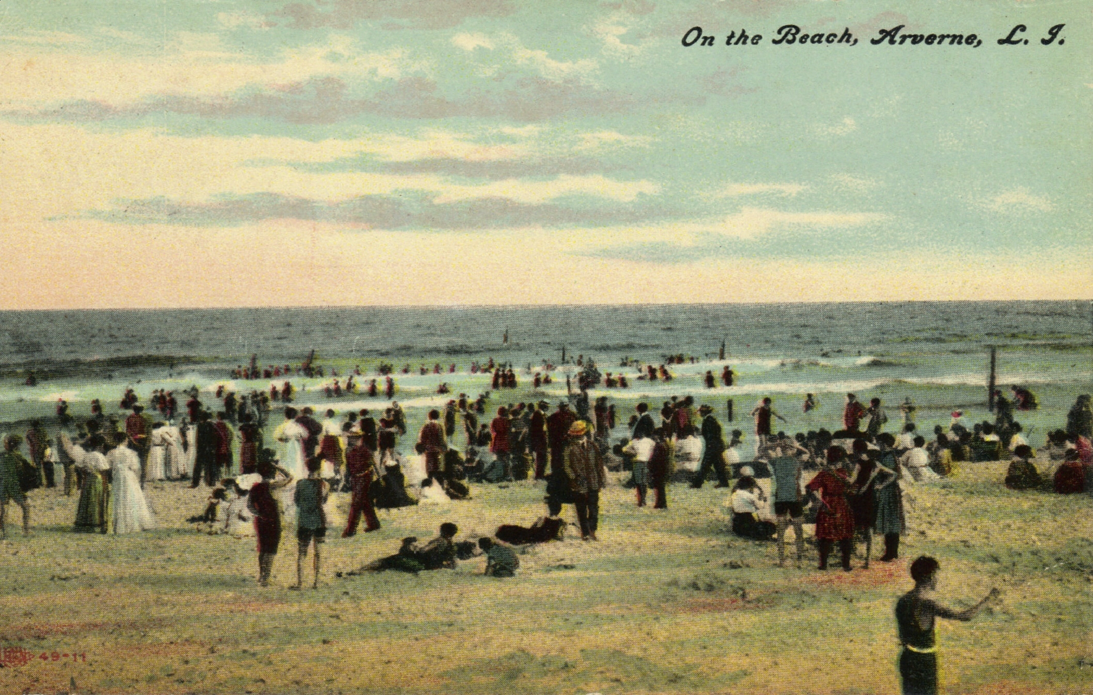 The Beach at Arverne Photo courtesy of the Leiman Library and The Leiman Collection on Rockawaymemories.com 