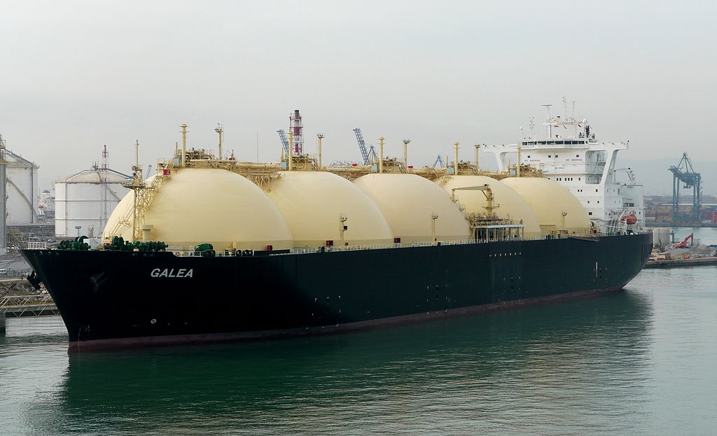 A large LNG tanker. Photo courtesy of Wolfgang Meinhart, Hamburg