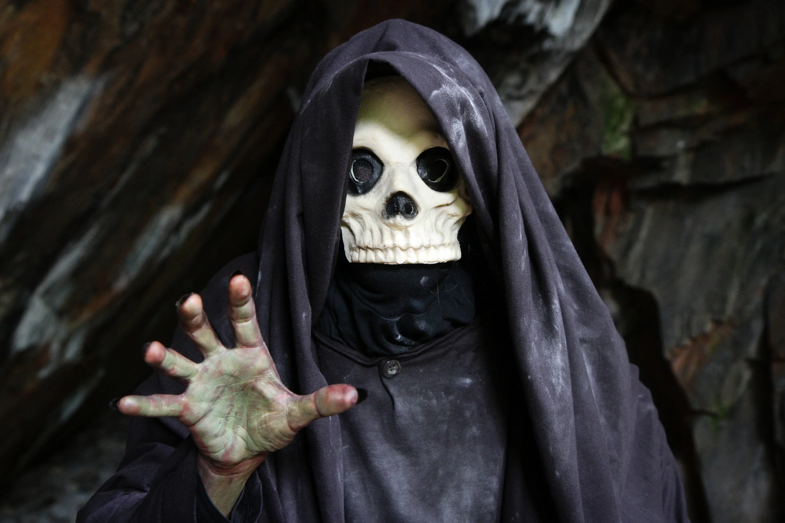 Here you can see how shitty Bone-Bone’s mask was. It’s one that we had for SPOOKY CLUB that was only used in one shot. We had to make sure we didn’t light it much and then we darkened it further in the edit.