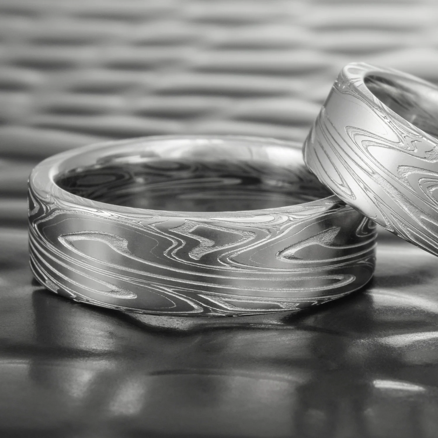 pair rings matched wedding damascus steel