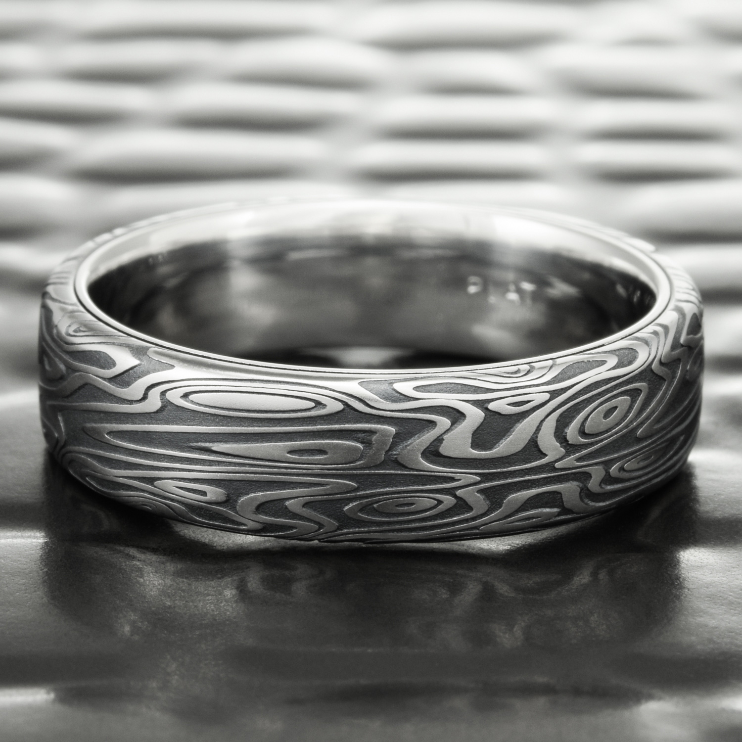 Damascus Steel Flat Band Dark Fire Oxide 950 Platinum Liner