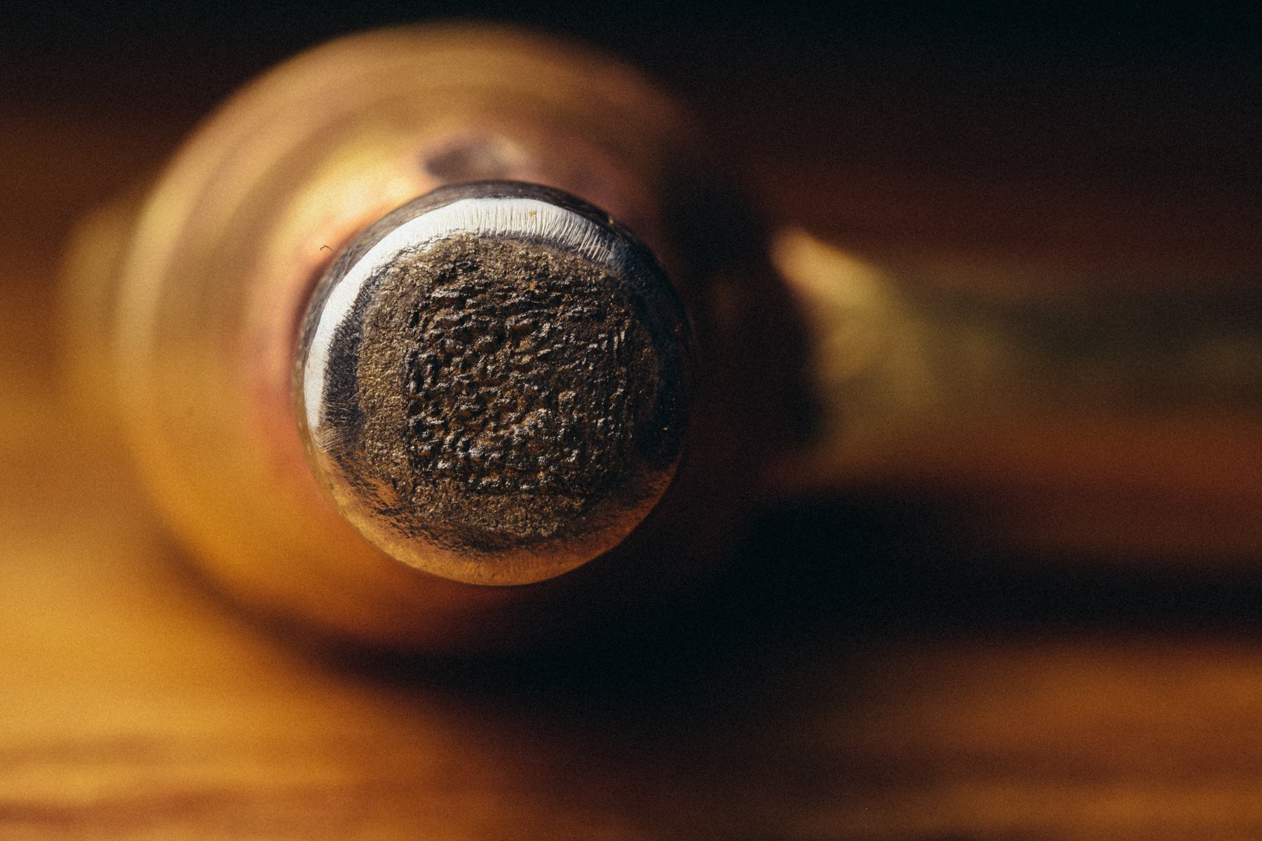 Medium Stone Diamond Hammer Close Up