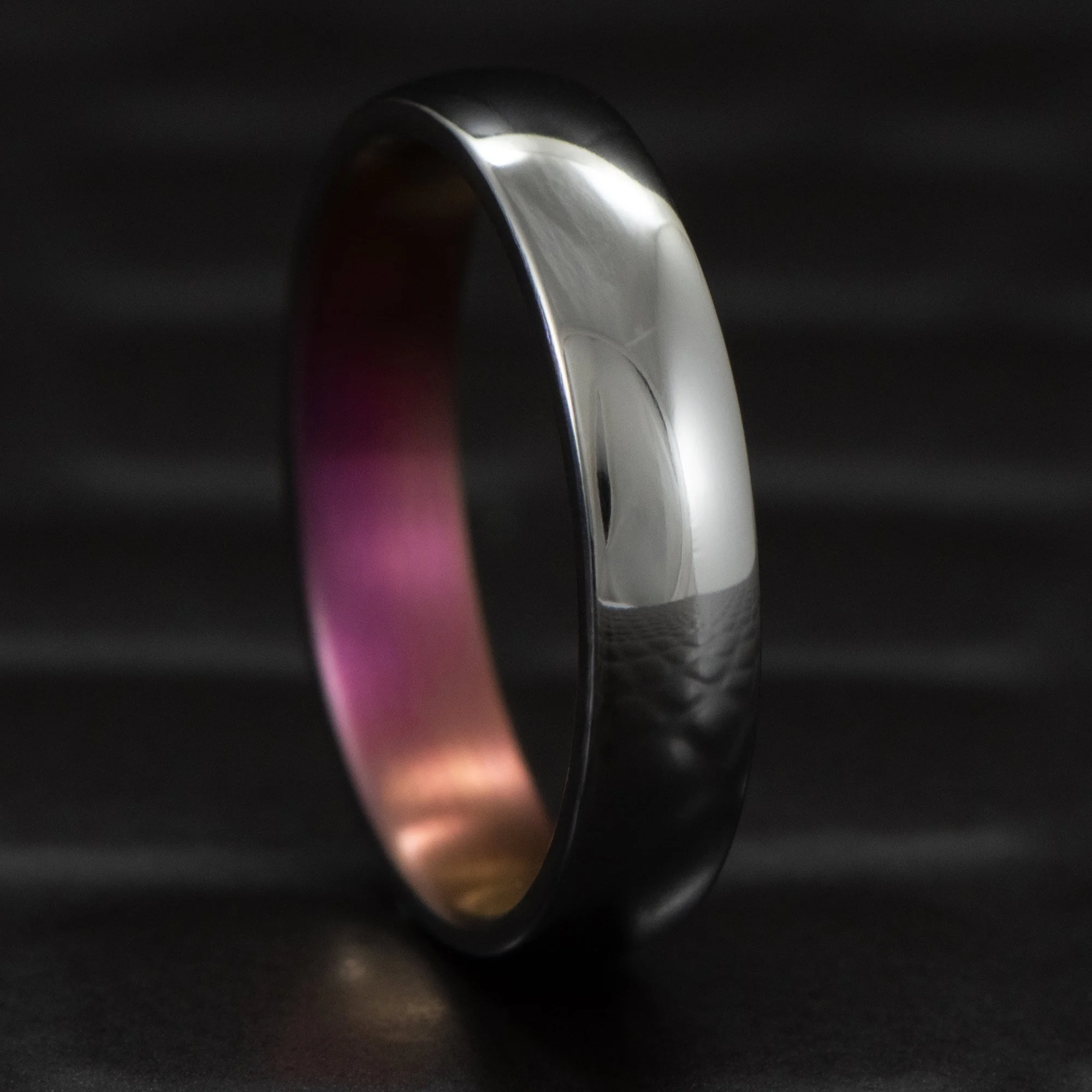 Tantalum-Ring-with-Anodized-Interior-and-Polished-Finish.jpg