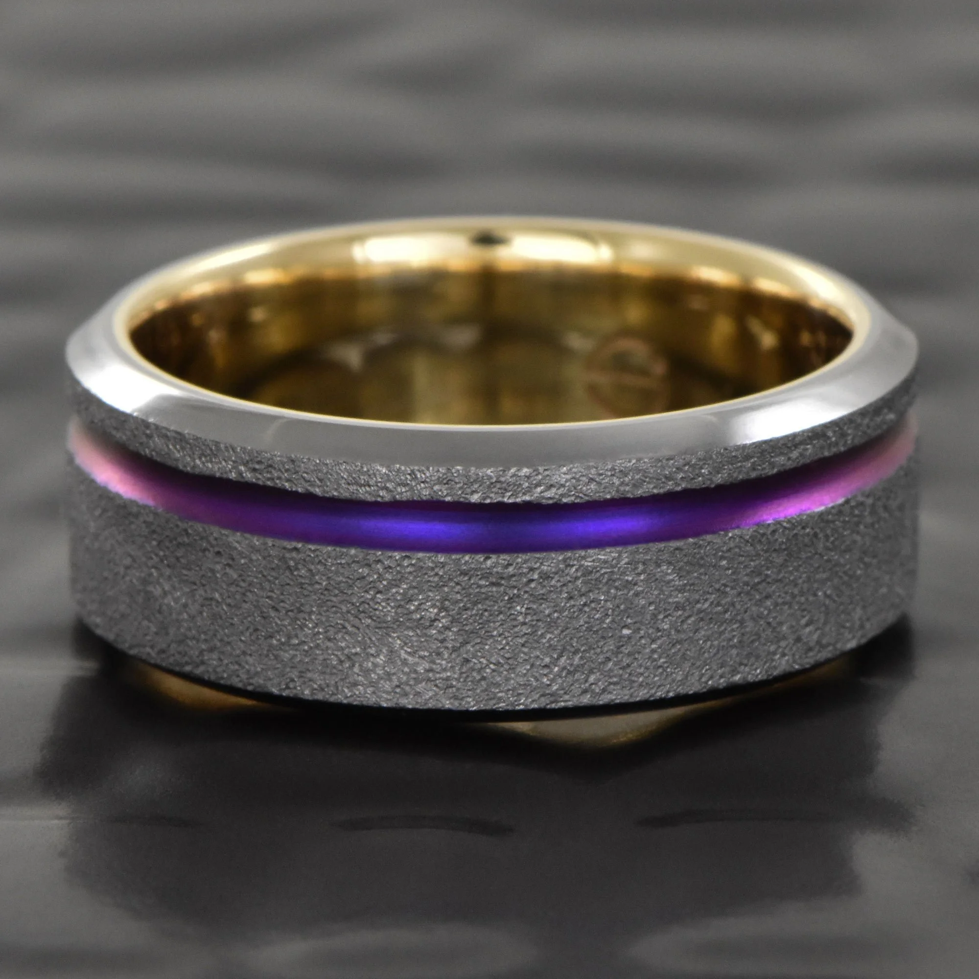 Tatnalum-Ring-Anodized-Inlay-Beveled-Edges-14K-Yellow-Gold-Liner-Hammerd-Texture.jpg