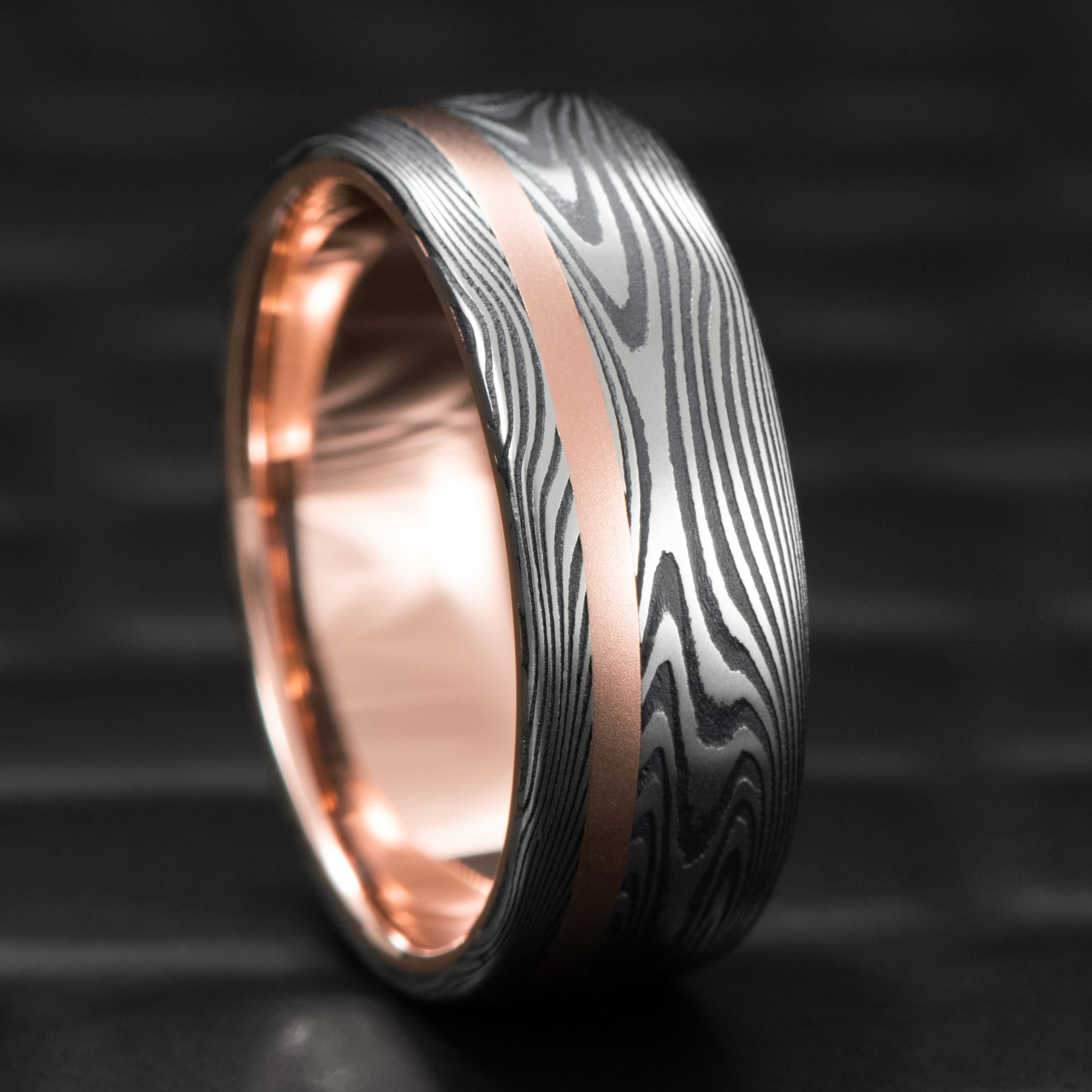 Damascus-Steel-Ring-Rose-Gold-Inaly-Liner-Oxide-Old-Growth.jpg