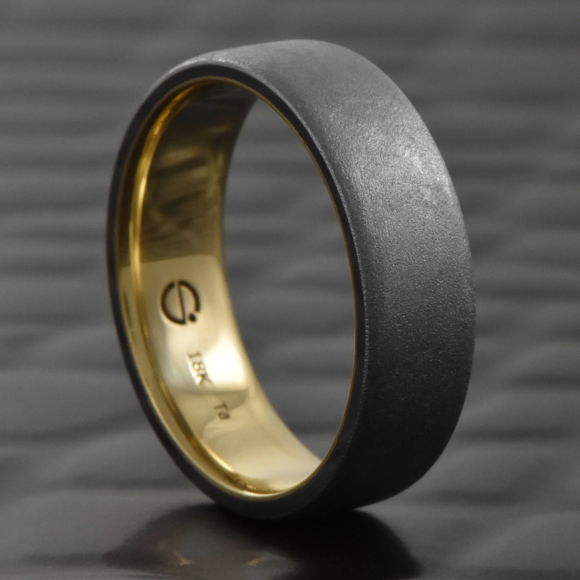 Flat-Tantalum-Ring-Yellow-Gold.jpg