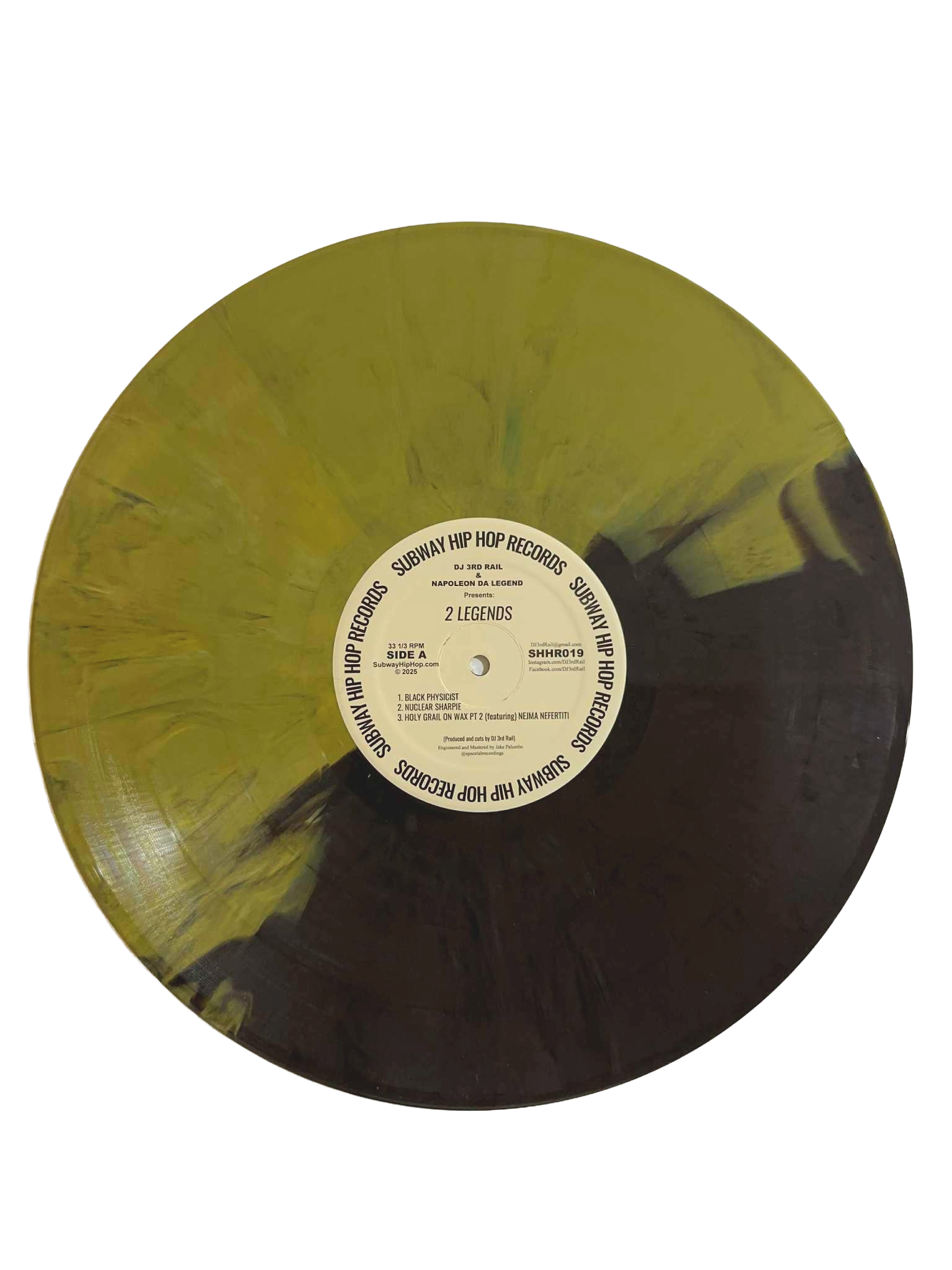 7A DARK YELLOW GREEN  BLACK FADE.png