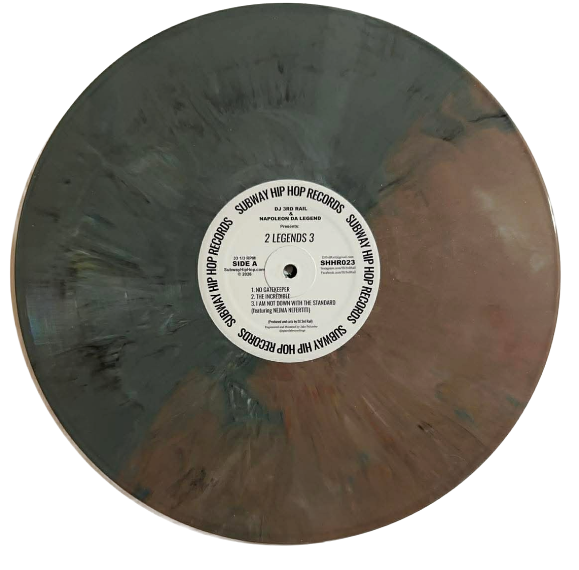 A WINTER GREEN LIGHT BROWN GRAY.png