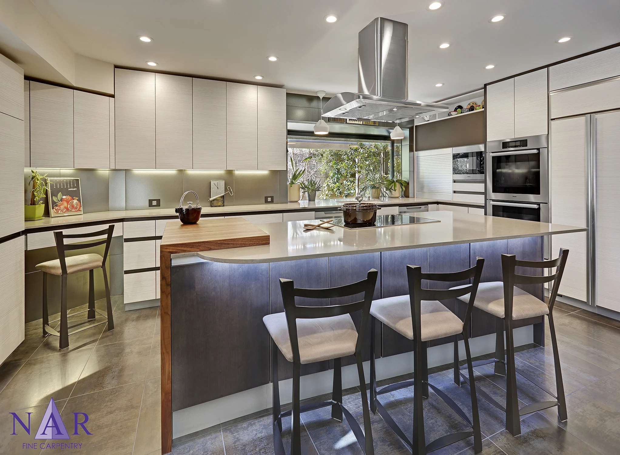 Gold River Light Contemporary. Nar Fine Carpentry. Sacramento. El Dorado Hills