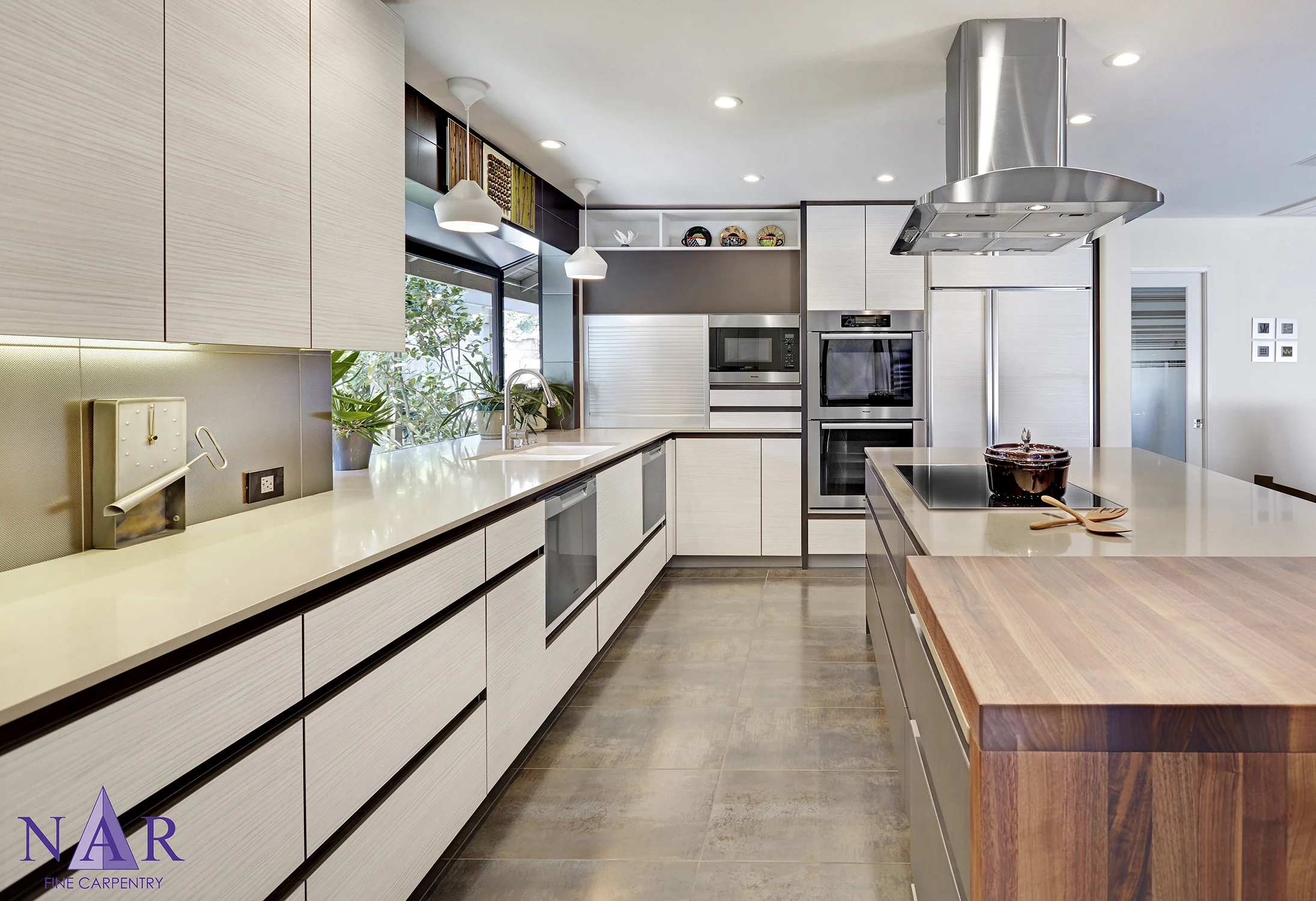 Gold River Light Contemporary. Nar Fine Carpentry. Sacramento. El Dorado Hills