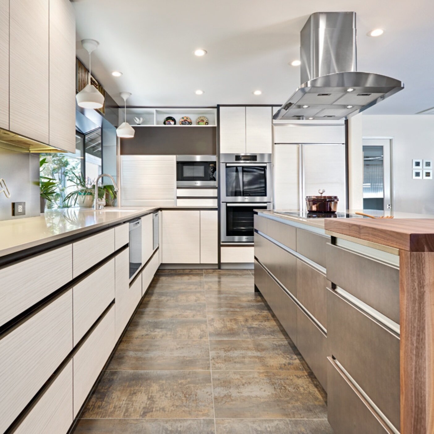 gold river contemporary kitchen