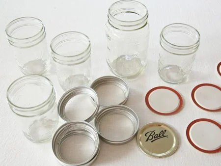 Jam+jars+and+lids.jpg