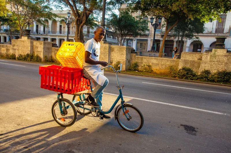 man on bicylce-309.jpg