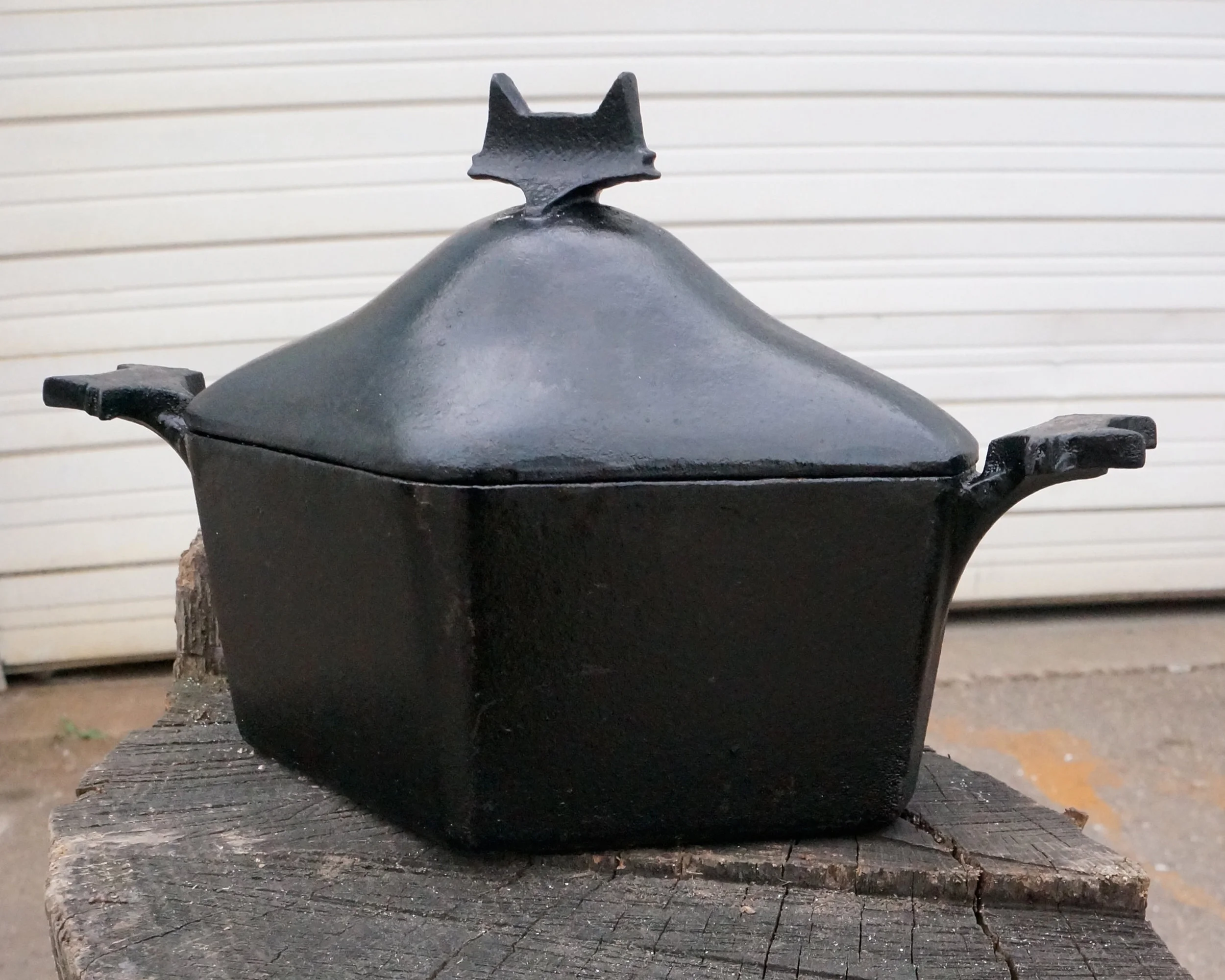 Fox Heritage Mini Coquette (2014) Custom cast iron coquette for Fox Heritage Tavern, Madison, WI.