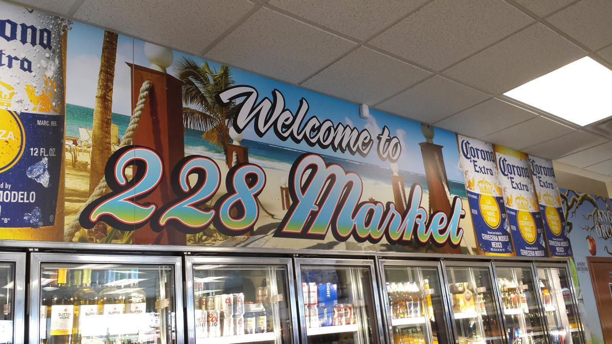 Rick_COROPLAST_228Market.jpg