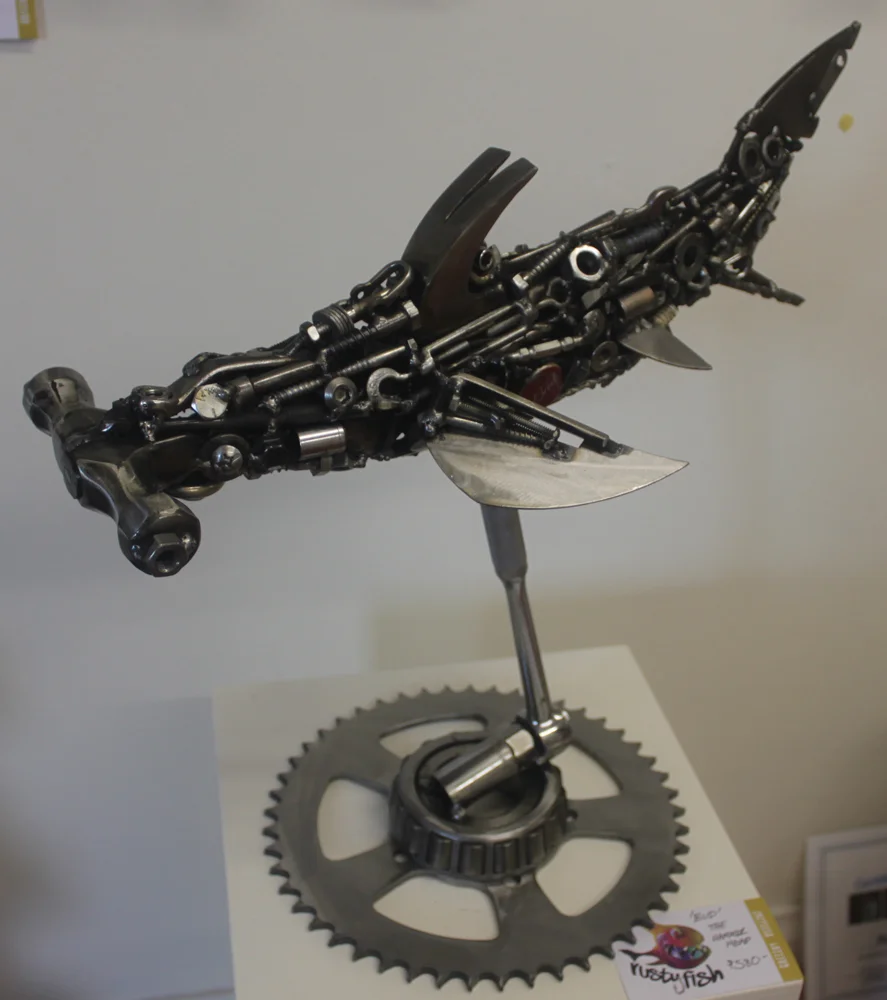 hammerhead on stand