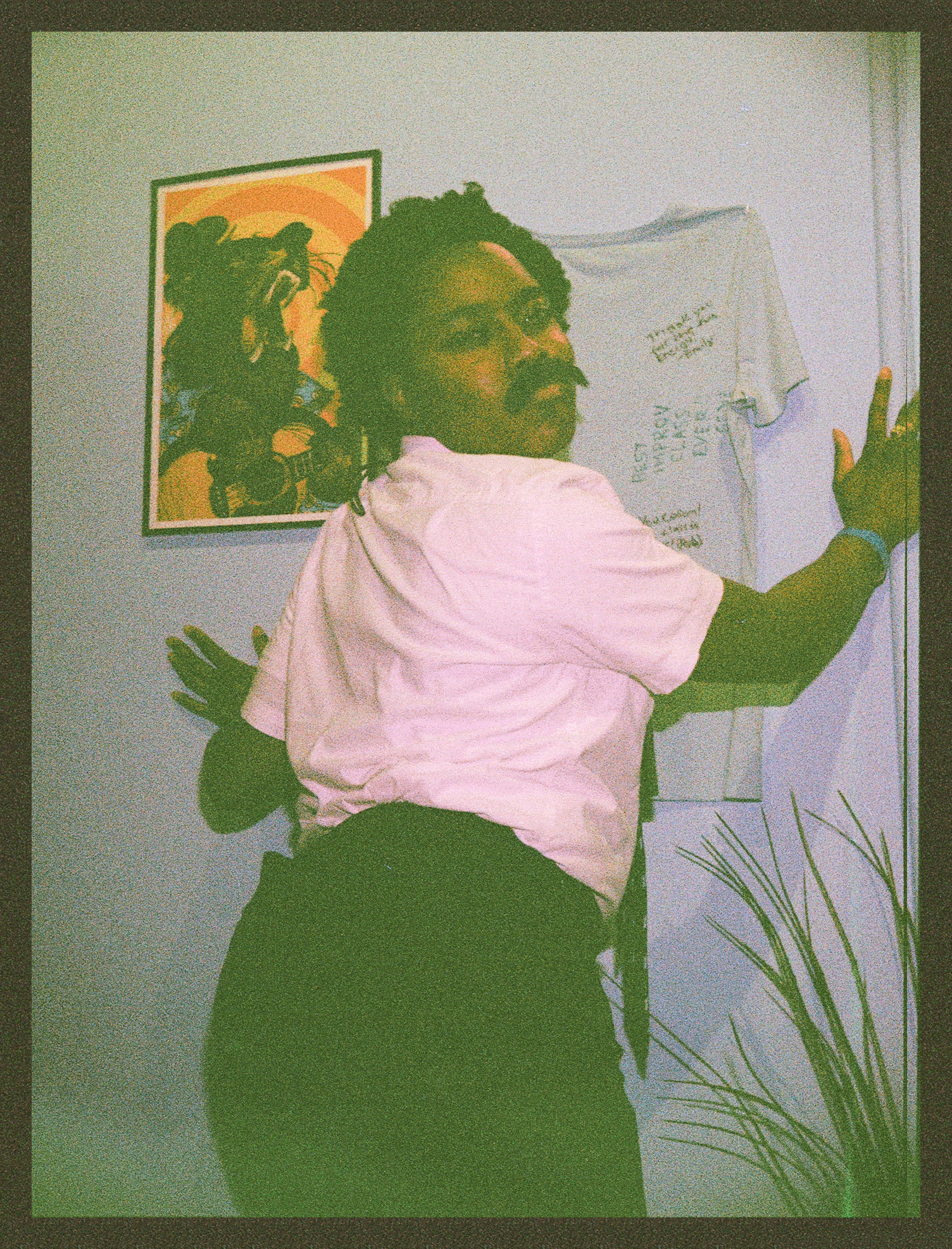 Untitled-7779.gif