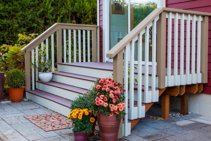 Back Porch (2) (800x533).jpg