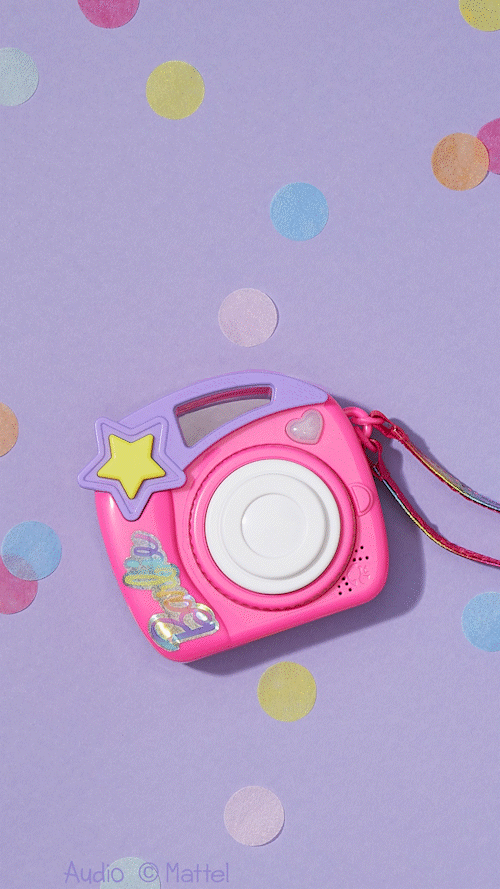 BarbieCamera.gif