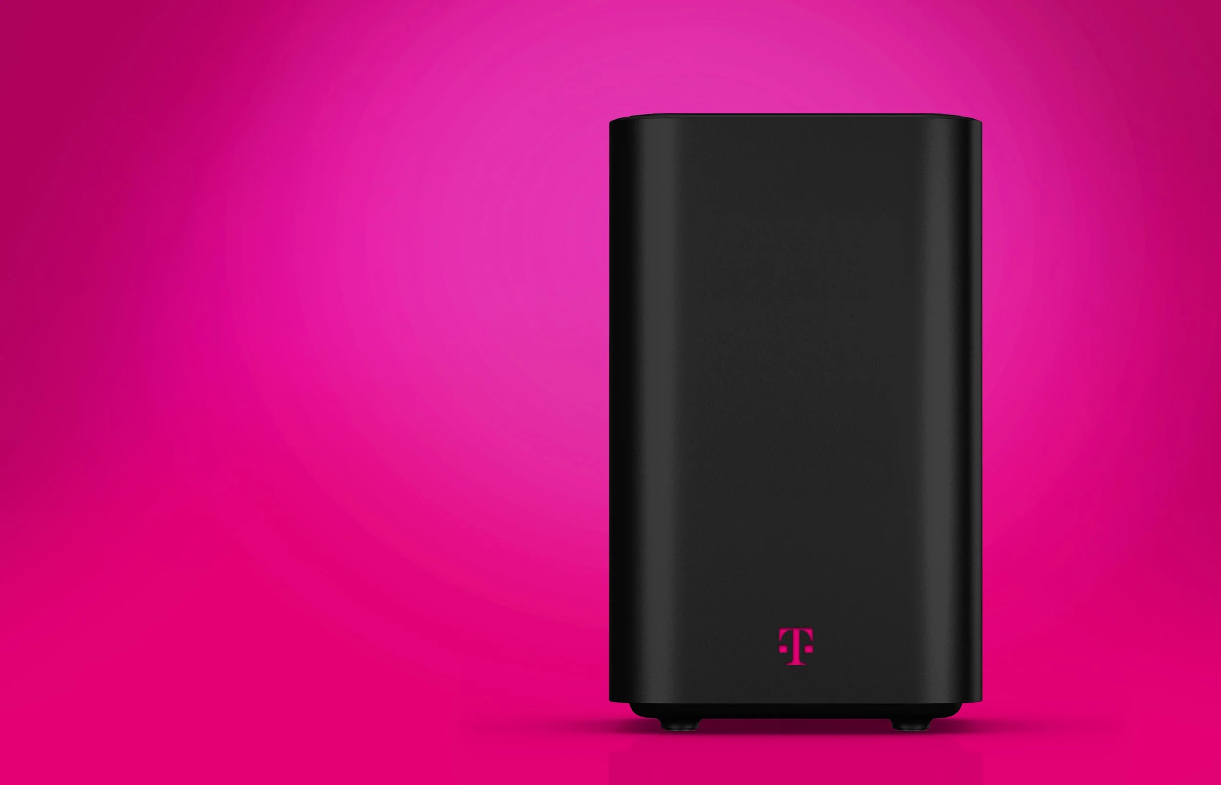 2024_TDP_2800x1800_Work_TMobile_HINT_Router.jpg