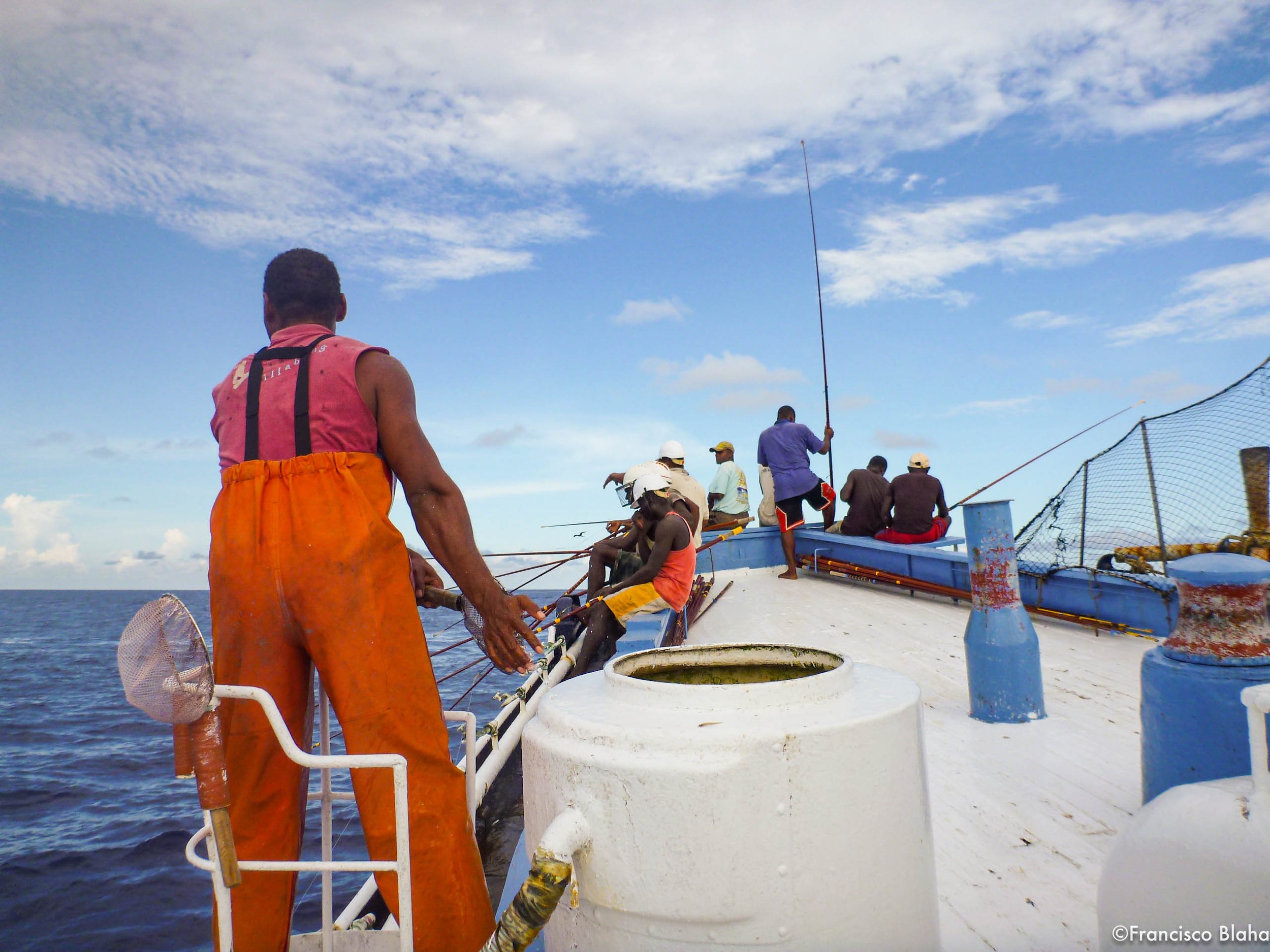 A day at the Fisheries Office in Noro — Francisco Blaha