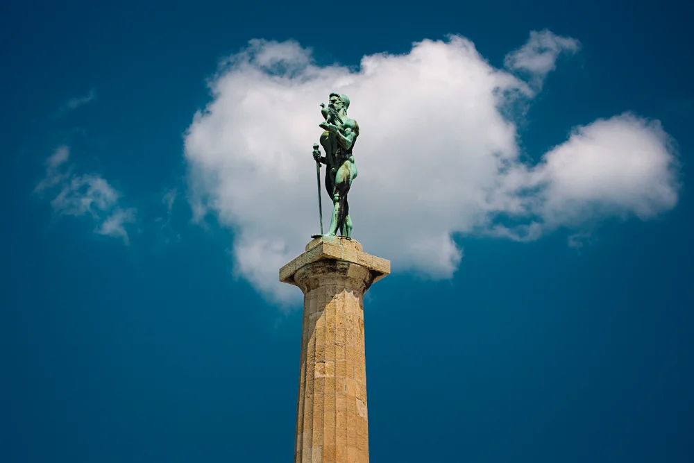 Srećno dragi prijatelju