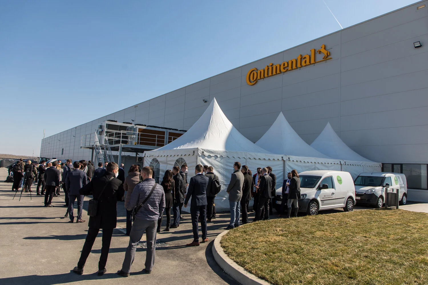 Continental Internet size-54.JPG