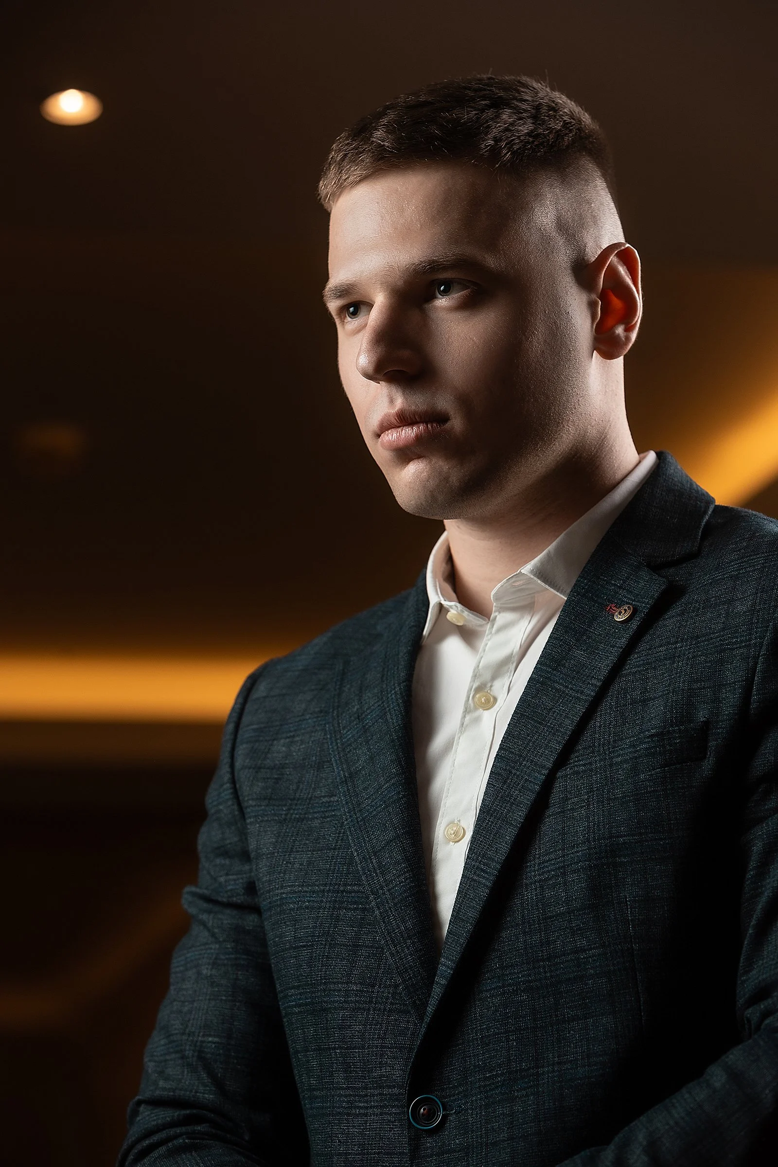 Miloš Portreti-98 net.jpg