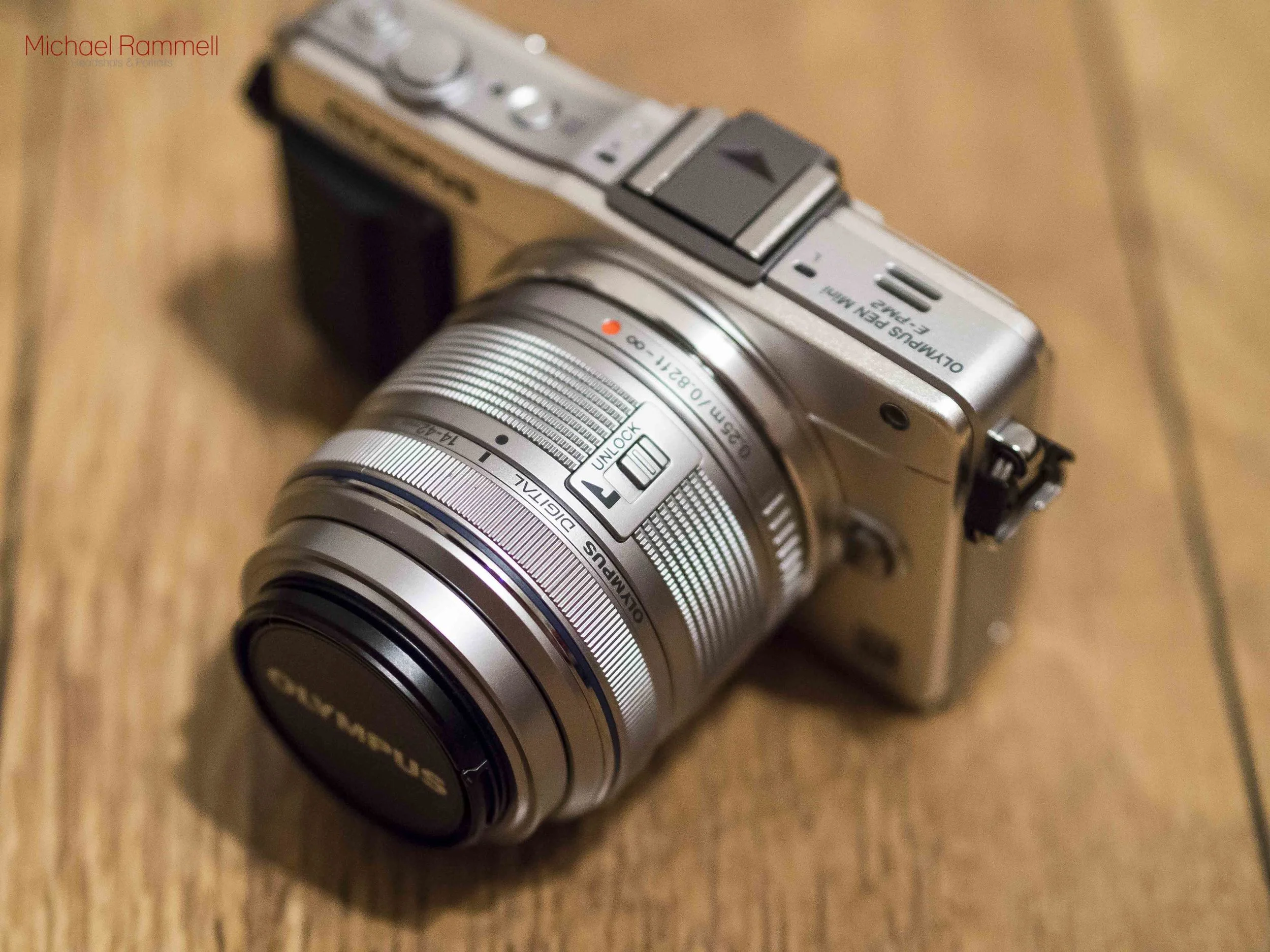 Olympus Pen Mini E-PM2 First Impressions Review